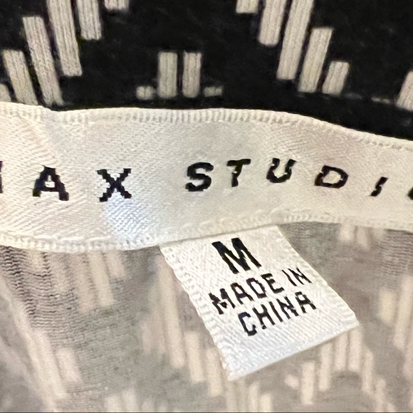 Black and White print Maxi Skirt - Picture 6 of 6